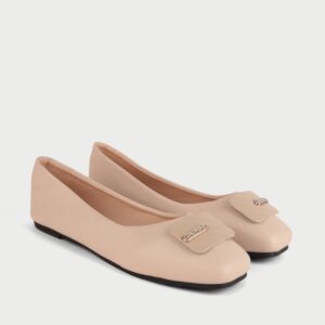 Búp bê nữ mũi vuông đính khóa DT-105 Kem