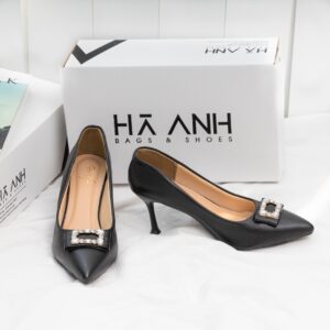 Giày cao gót mũi nhọn đính khóa xoàn gót nhọn CP-21 đen