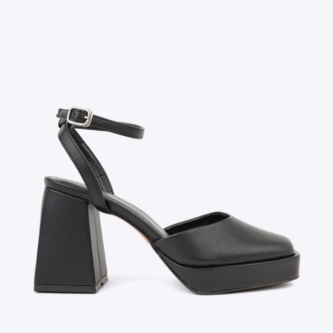 Sandal cao gót nữ đế đúp kiểu bít mũi NH-5 đen Sandal cao gót nữ đế đúp kiểu bít mũi NH-5 đen