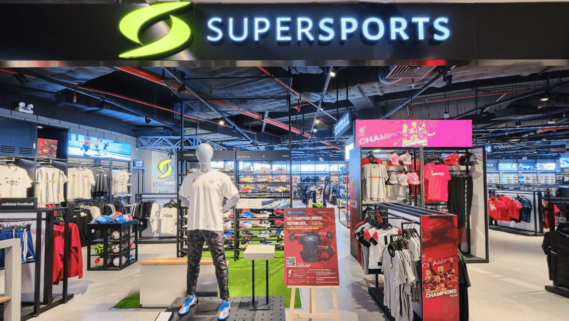 Các mẫu giày thể thao Nike chính hãng đa dạng tại Supersports Hà Nội
