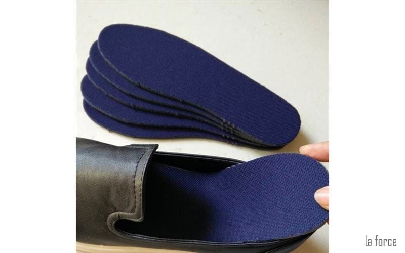 cách đi giày lười bị rộng