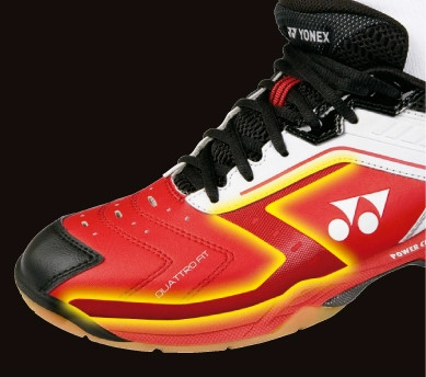 Chi tiết công nghệ LATERAL SHELL tăng cường ổn định cho giày Yonex 65Z3 nội địa Trung