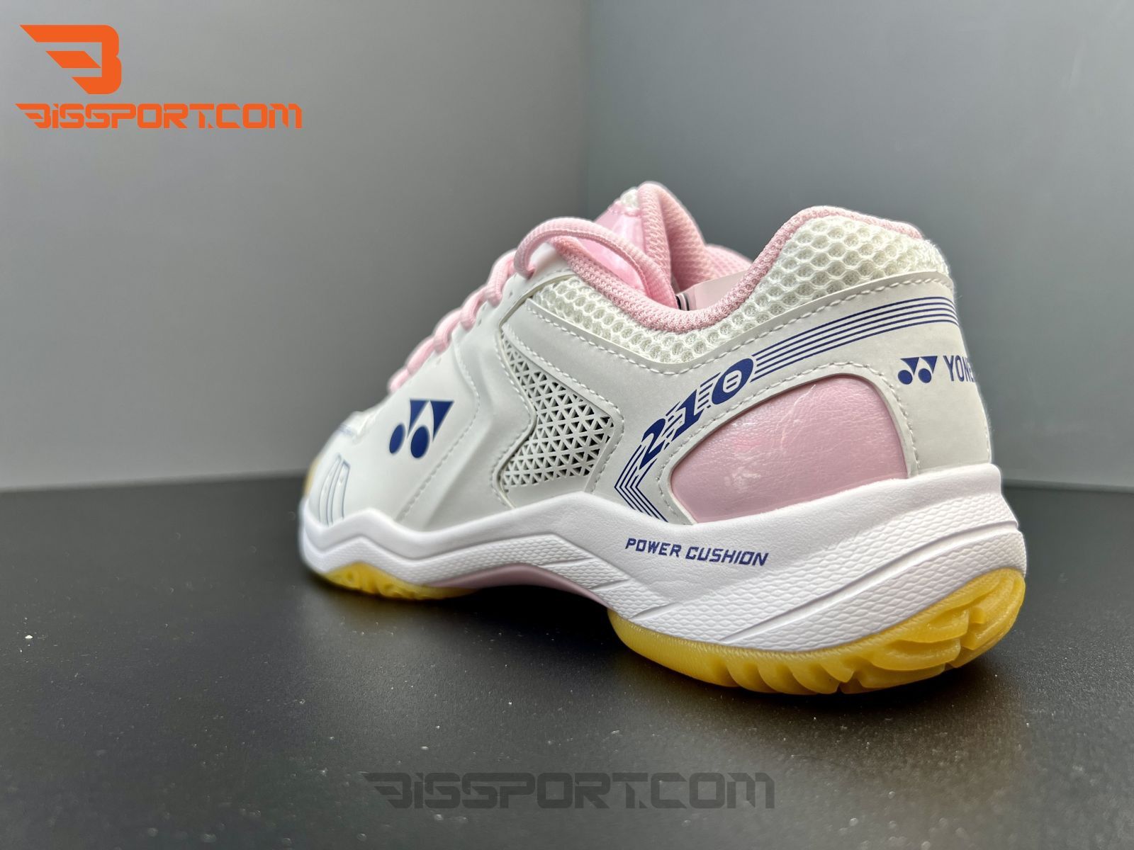 Chi tiết keo giày Yonex Power Cushion 210 chắc chắn