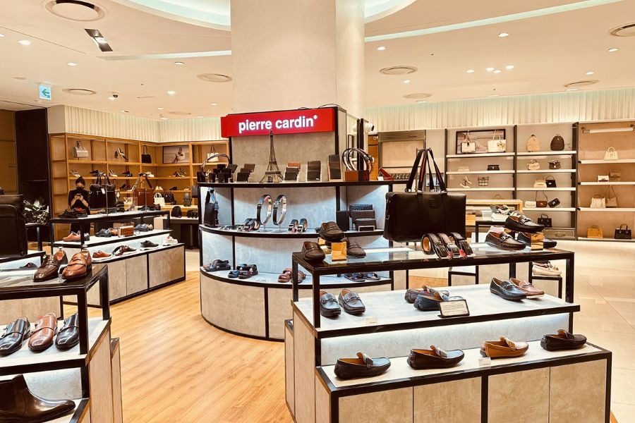 Cửa hàng Pierre-Cardin, địa điểm mua giày tây nam cao cấp tại TPHCM
