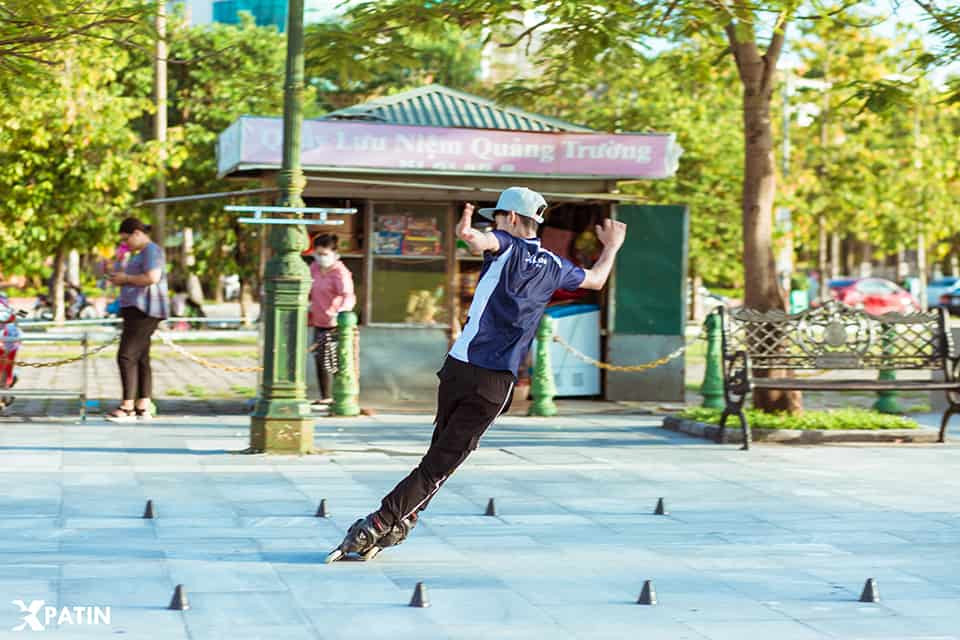 Đa dạng thể loại chơi với giày patin 1 hàng bánh dọc