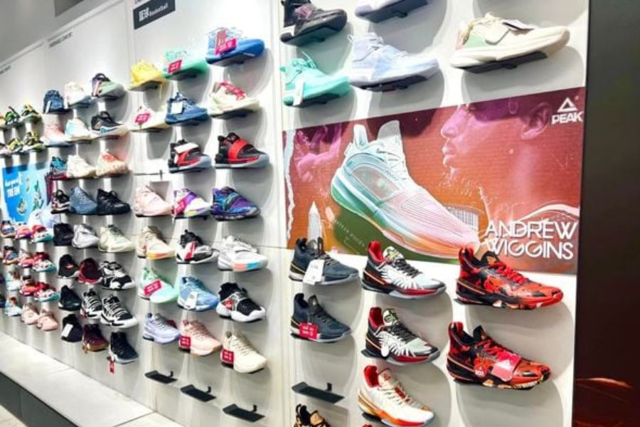 DCAT Store, shop giày thể thao Hà Nội được giới trẻ yêu thích