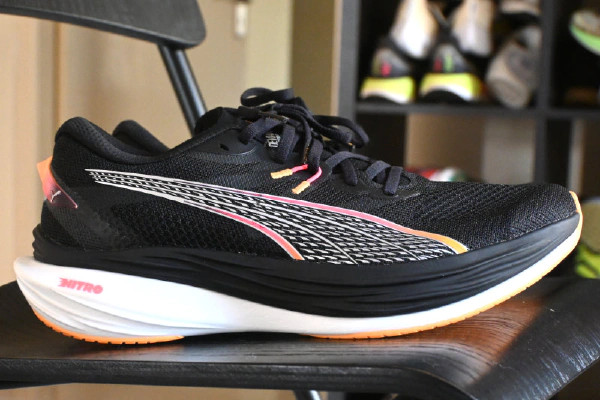 Đế giữa hai lớp