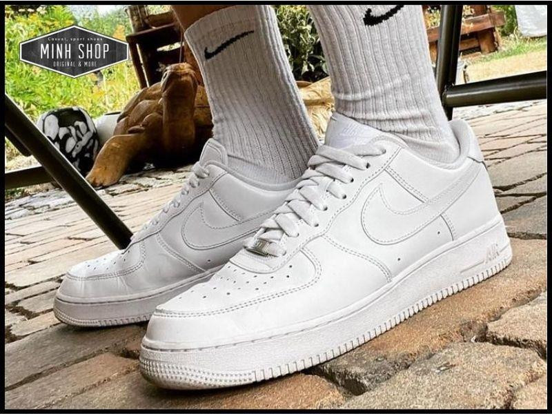 Đôi giày Nike Air Force 1 nam biểu tượng thời trang