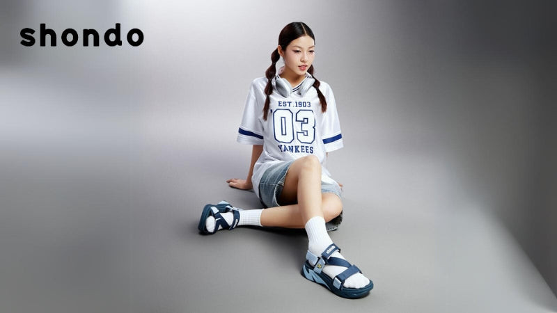 Đôi sandal thoải mái, minh họa mẹo chọn giày 26cm là size bao nhiêu phù hợp cho các loại dép sandal.
