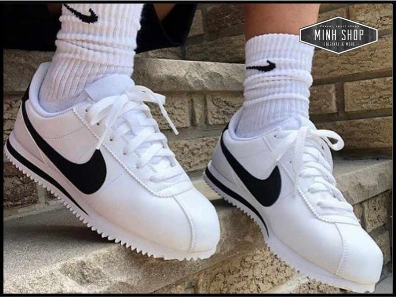 Dòng giày Nike Cortez cổ điển, một trong các hãng giày sneaker nổi tiếng