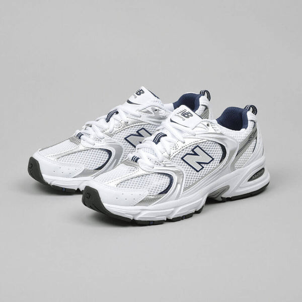 Dòng New Balance 530 cân bằng giữa phong cách và công nghệ