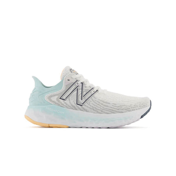 Dòng New Balance Fresh Foam 1080v11 mang lại bước đi sang trọng thoải mái