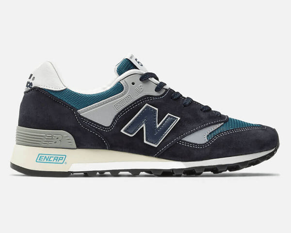 Đường kim mũi chỉ tỉ mỉ của giày New Balance thể hiện chất lượng
