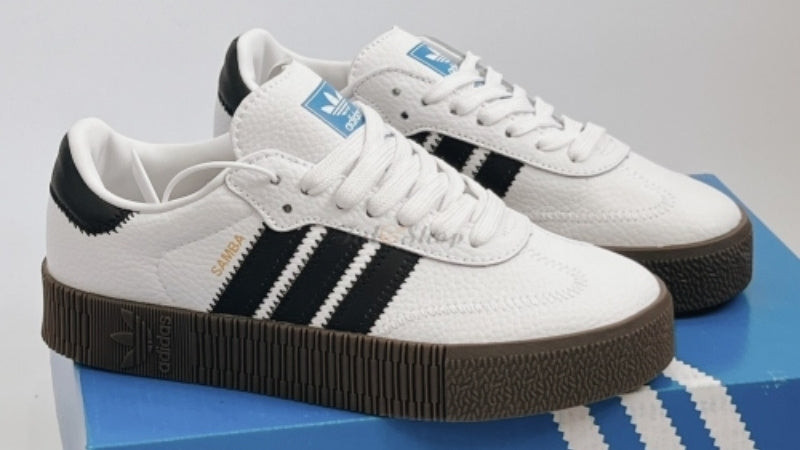 Giày Adidas Samba mang vẻ đẹp đơn giản và cổ điển