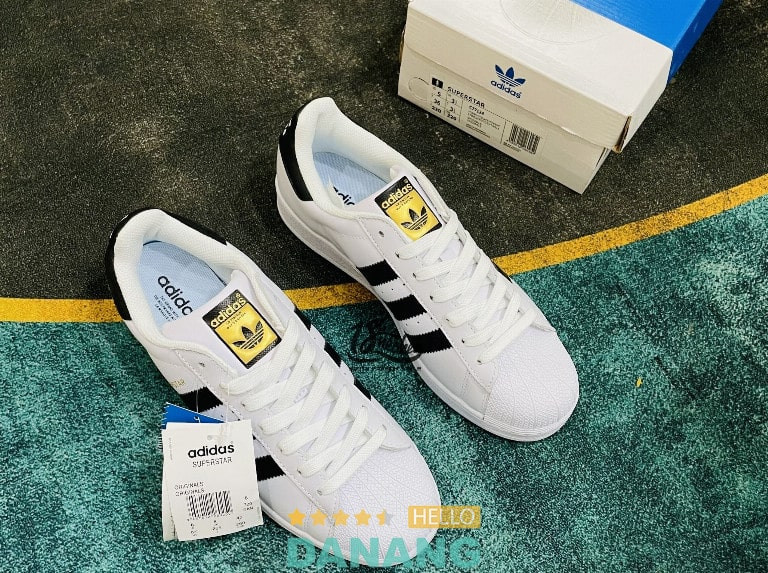 Giày bóng đá trẻ em Đà Nẵng tại cửa hàng Adidas
