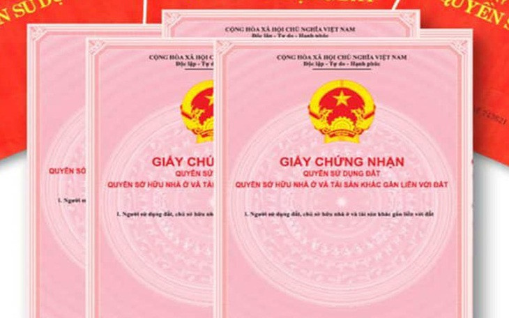 Giấy chứng nhận quyền sử dụng đất, nhà ở được cấp cho giao dịch bán nhà giấy tay đáp ứng điều kiện pháp lý mới.