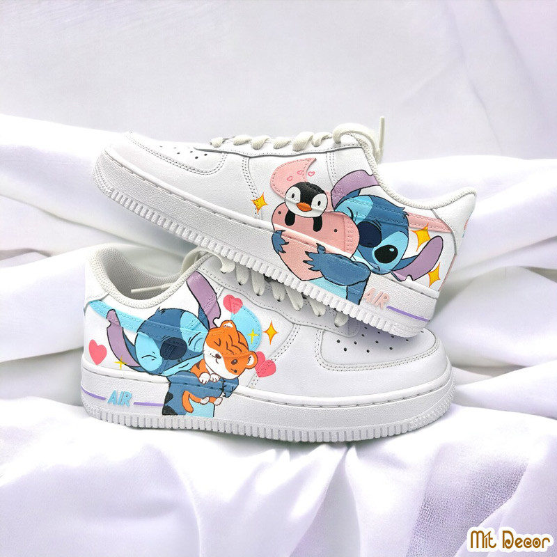 Giày custom anime theo yêu cầu