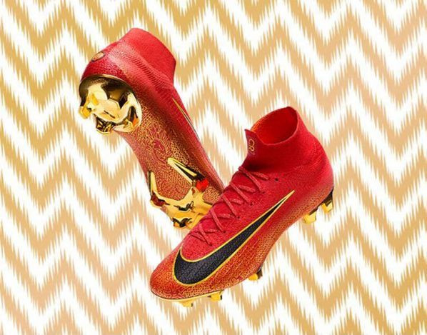 Giày đá bóng CR7 chính hãng Nike Mercurial Superfly CR7 China với họa tiết chữ Trung Quốc