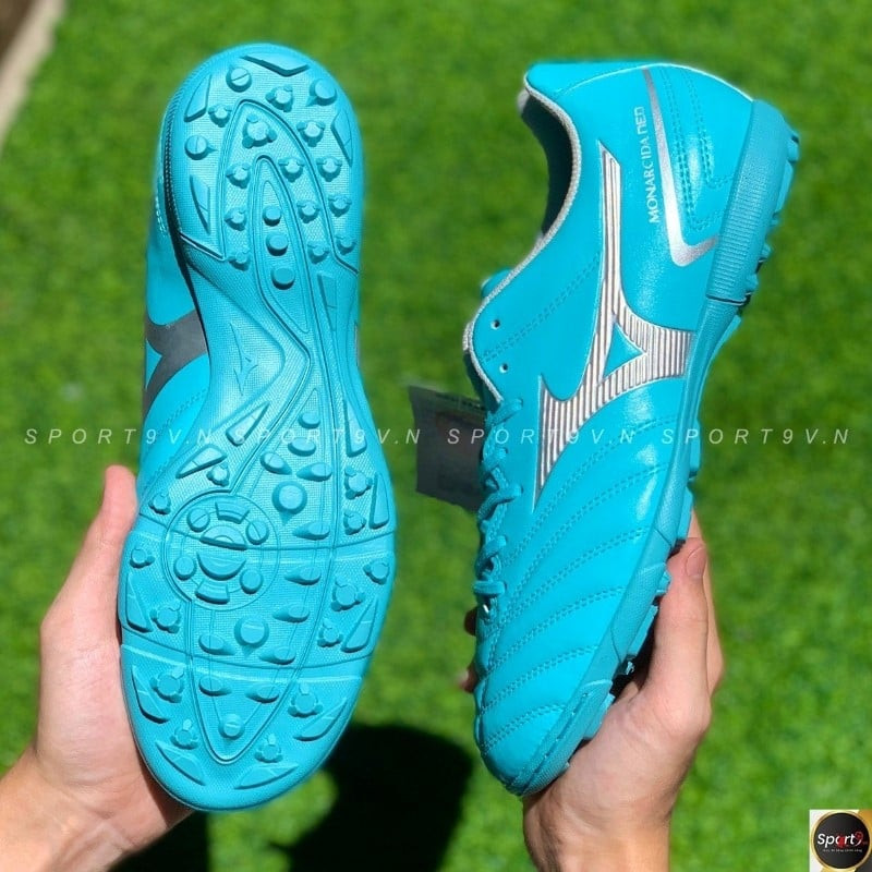 Giày đá bóng Mizuno Monarcida Neo II Select màu xanh ngọc tươi mới, lựa chọn kinh tế cho mọi cầu thủ.