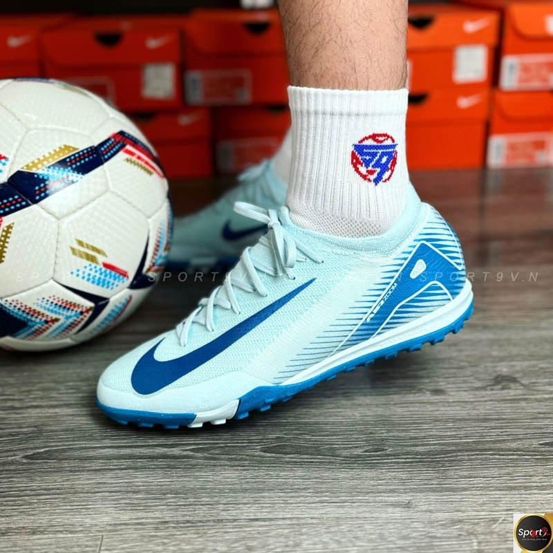 Giày đá bóng Nike Mercurial Vapor TF chuyên dụng cho sân cỏ nhân tạo