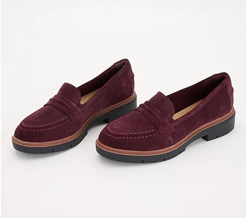 Giày loafer da thật xuất khẩu, thiết kế thoải mái cho mọi kích cỡ chân.