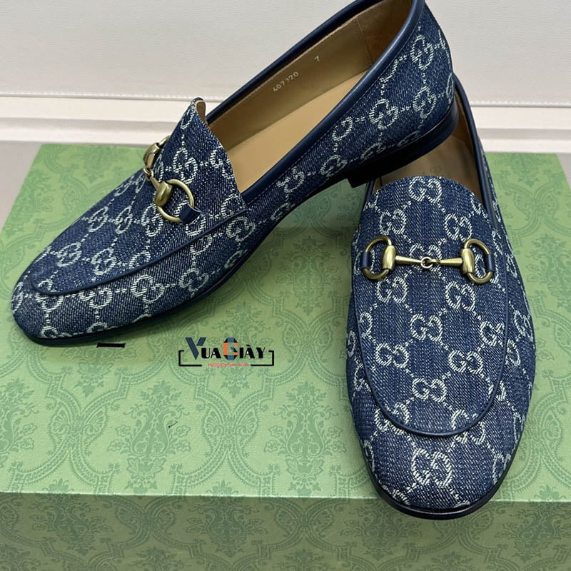 Giày lười Gucci vải màu xanh phối đồ