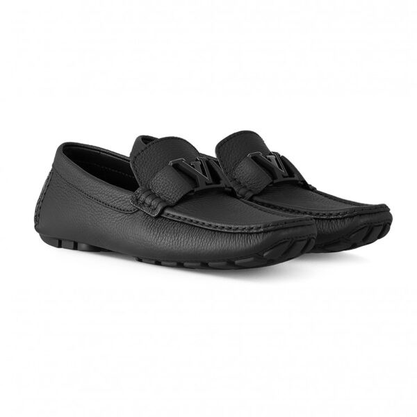 Giày lười Louis Vuitton Monte Carlo Mocassin khóa trắng đen