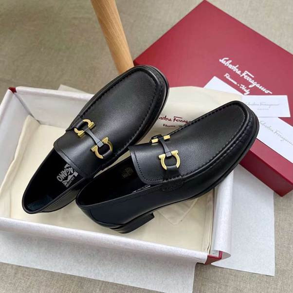 Giày lười Salvatore Ferragamo nam chính hãng da Taiga khóa vàng