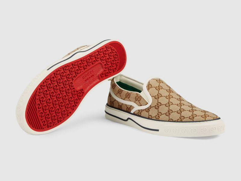 Giày lười vải nam Gucci Tennis 1977 Slip-On Sneaker với họa tiết GG đặc trưng