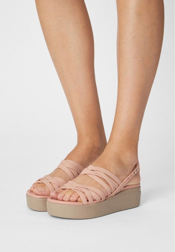 Giày sandal đế xuồng quai mảnh màu đen, thiết kế tinh tế cho nữ sinh cấp 3