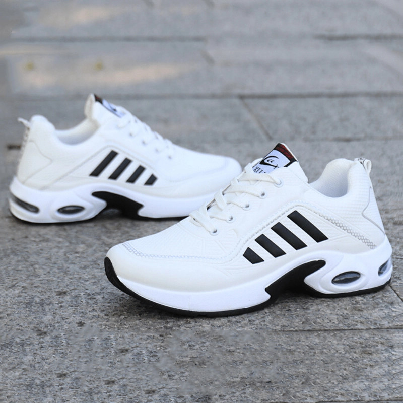 Giày Sneaker thiết kế đơn giản màu xám đậm, lý tưởng cho các hoạt động thể thao nhẹ của người trung niên