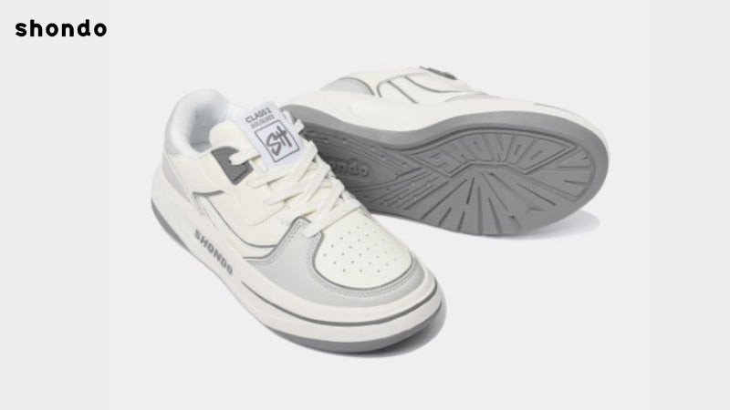 Giày sneaker với cách buộc giấu dây giày đẹp mắt và hiện đại