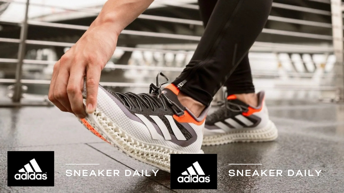 giày thể thao Adidas với đệm Boost êm ái