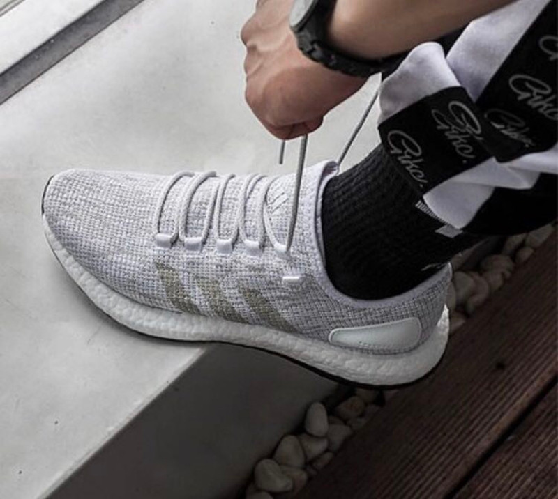 Giày thể thao nam đi chơi Adidas Pure Boost BB6277 trắng trẻ trung