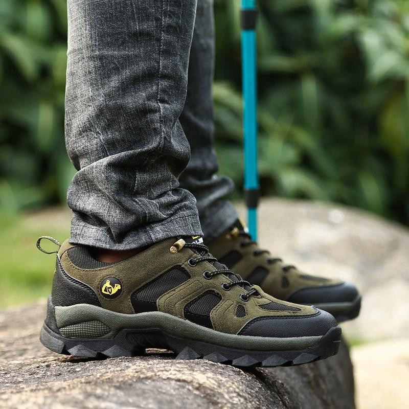 Giày thể thao nam trung niên leo núi chống thấm nước