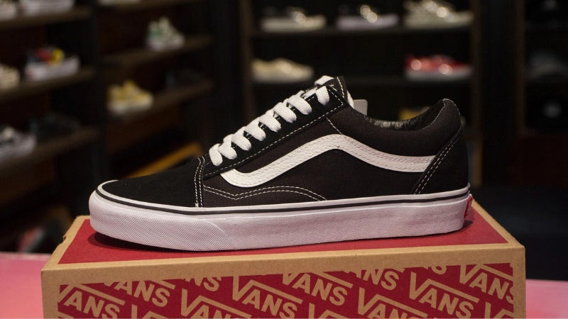 Hãng giày thể thao nổi tiếng Vans Old Skool