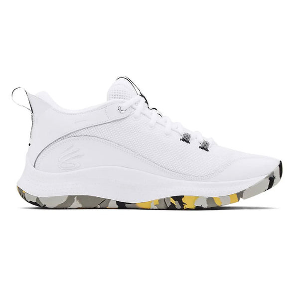 Hình ảnh chi tiết đôi Under Armour 3Z5, nhấn mạnh thiết kế bề mặt lưới thoáng khí