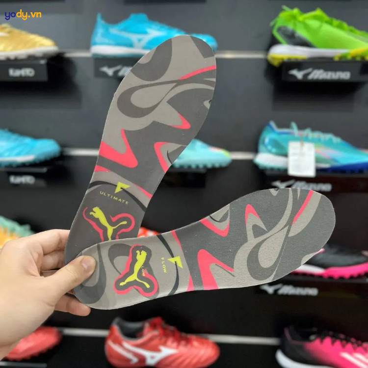 Hình ảnh lớp lót bên trong giày Puma giúp kiểm tra giày Puma chính hãng