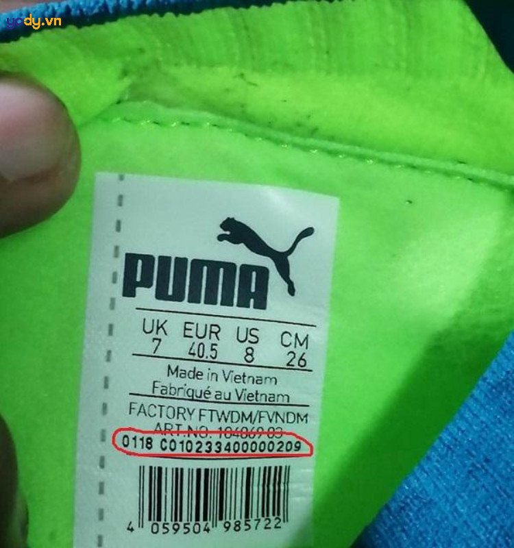 Kiểm tra giày Puma chính hãng qua mã sản phẩm trên tem giày