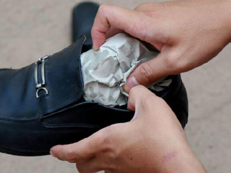 kỹ thuật độn tất làm mềm giày sneaker