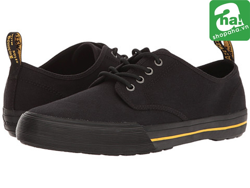 Logo Dr Martens dập nổi tinh tế, dấu hiệu nhận biết giày chính hãng.
