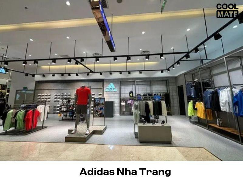 Mặt tiền cửa hàng Adidas Store tại Nha Trang, Khánh Hòa