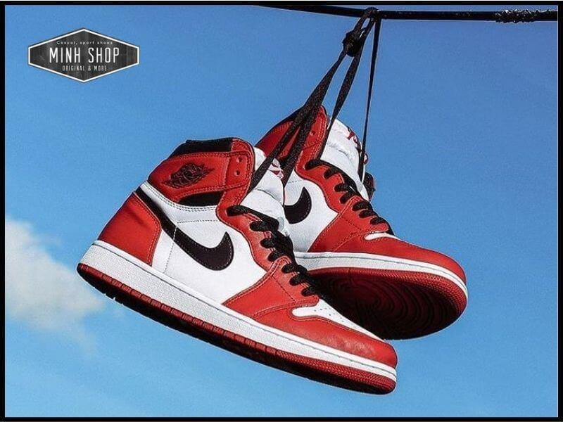 Mẫu giày Jordan 1 High cổ cao, biểu tượng của dòng giày Jordan của hãng Nike.