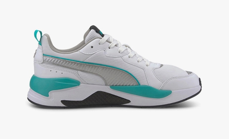 Mẫu giày sneaker Puma Motorsport Mercedes X-Ray kết hợp phong cách thể thao và công nghệ, lựa chọn lý tưởng cho phái mạnh.