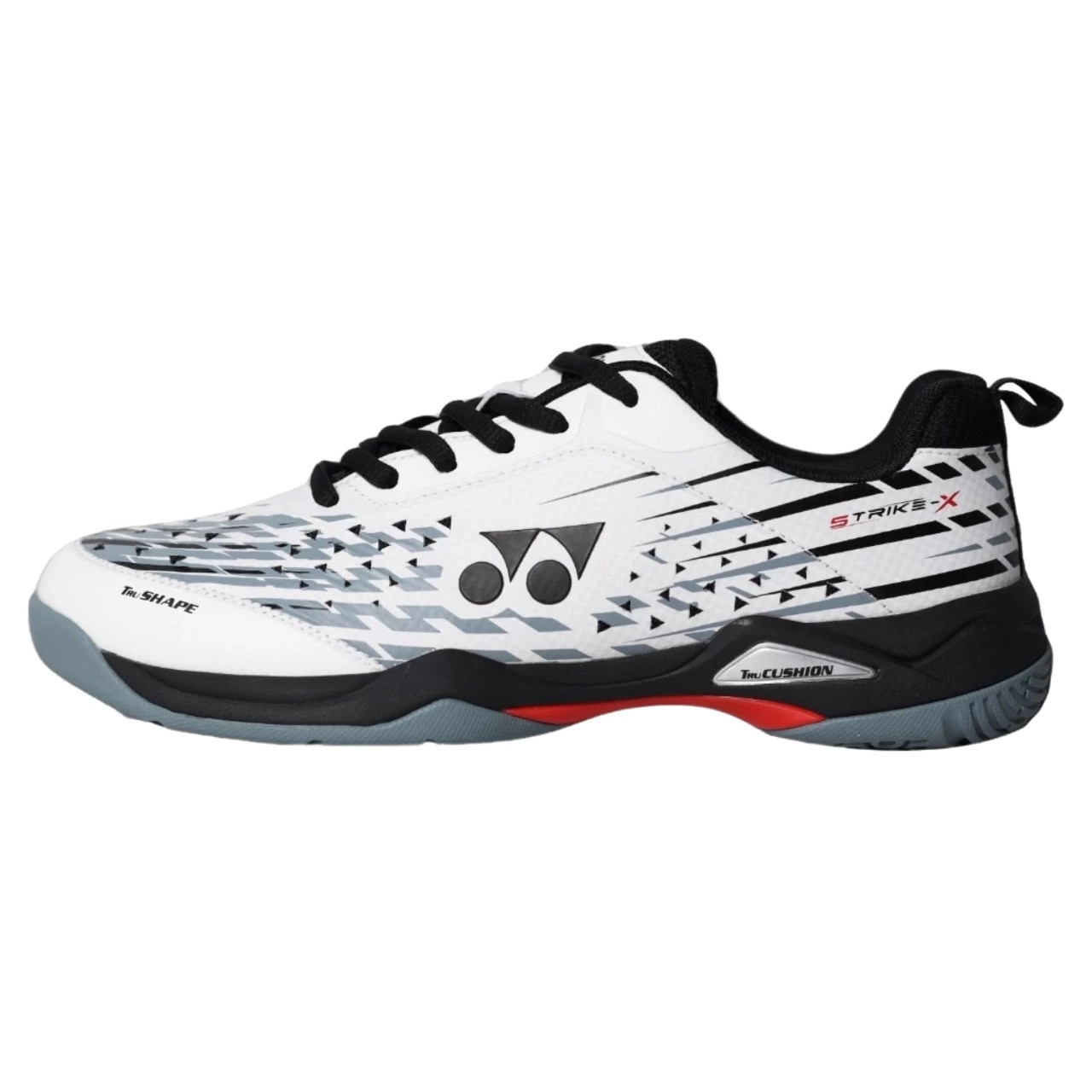 Mẫu giày Yonex Strike X màu trắng và đen kinh điển