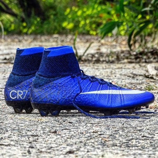 Mercurial Superfly CR7 Chapter 2 Natural Diamond: Hành trình của Ronaldo