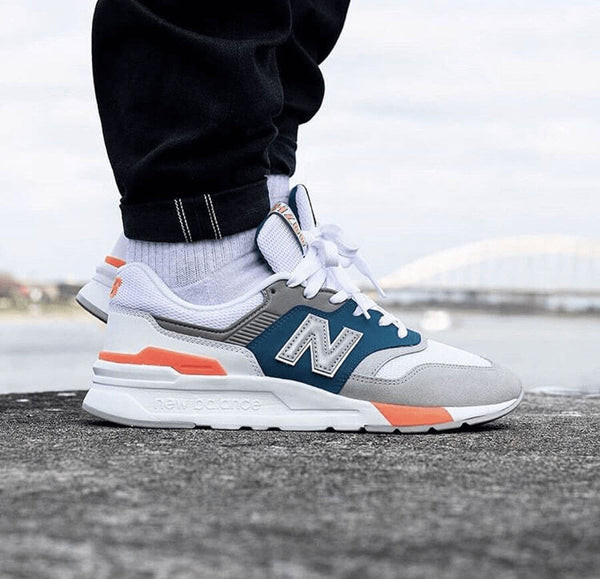 New Balance 997 được đánh giá cao về bảng màu sắc đa dạng