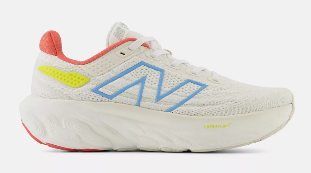 New Balance Fresh Foam X 1080 v13 màu xanh, biểu tượng của giày chạy bộ êm ái.