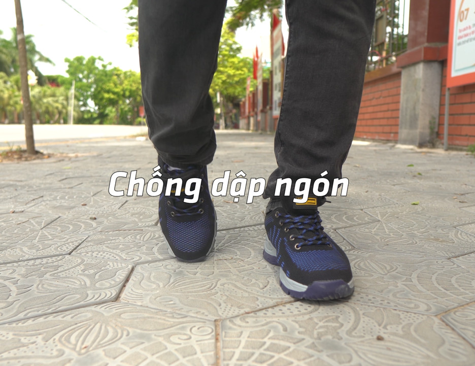Người dùng thực hiện các lưu ý quan trọng khi sử dụng giày bảo hộ Kingsman Runner