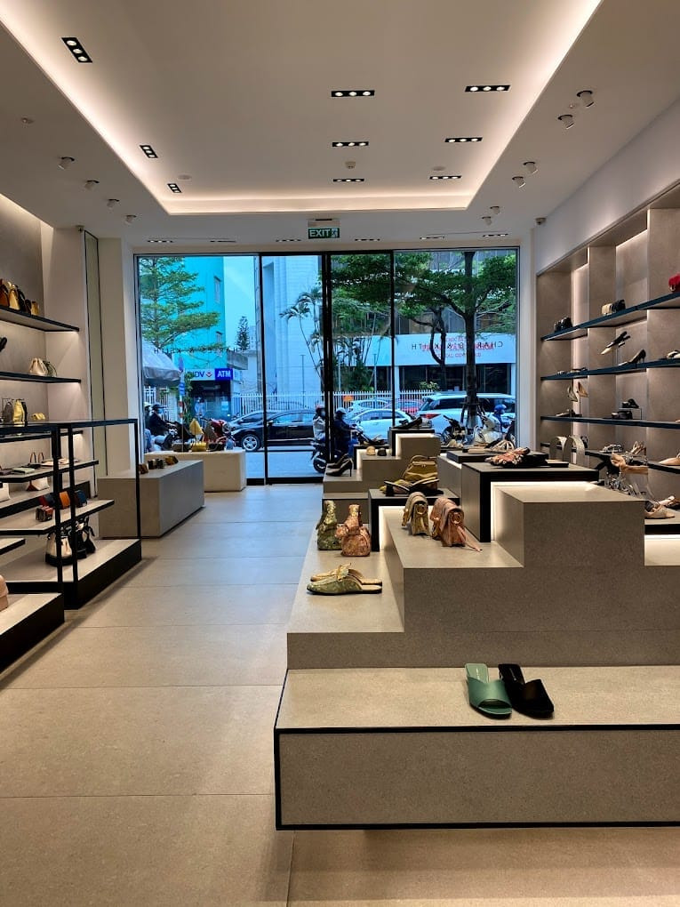 Nội thất cửa hàng Converse Đà Nẵng